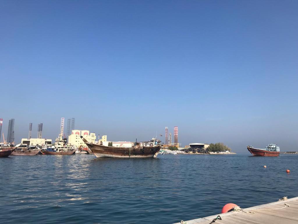Al Majarah Residence 沙迦 外观 照片