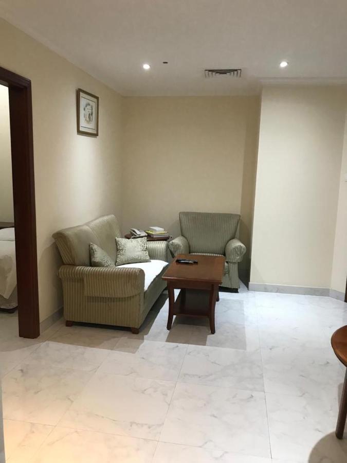 Al Majarah Residence 沙迦 外观 照片